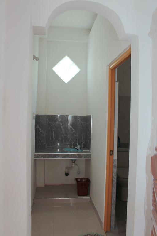Nethum Rest Hotel Mirissa Bagian luar foto